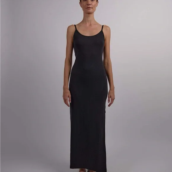 Organic Basics Black Maxi Slip Dress - Picture 4 of 7
